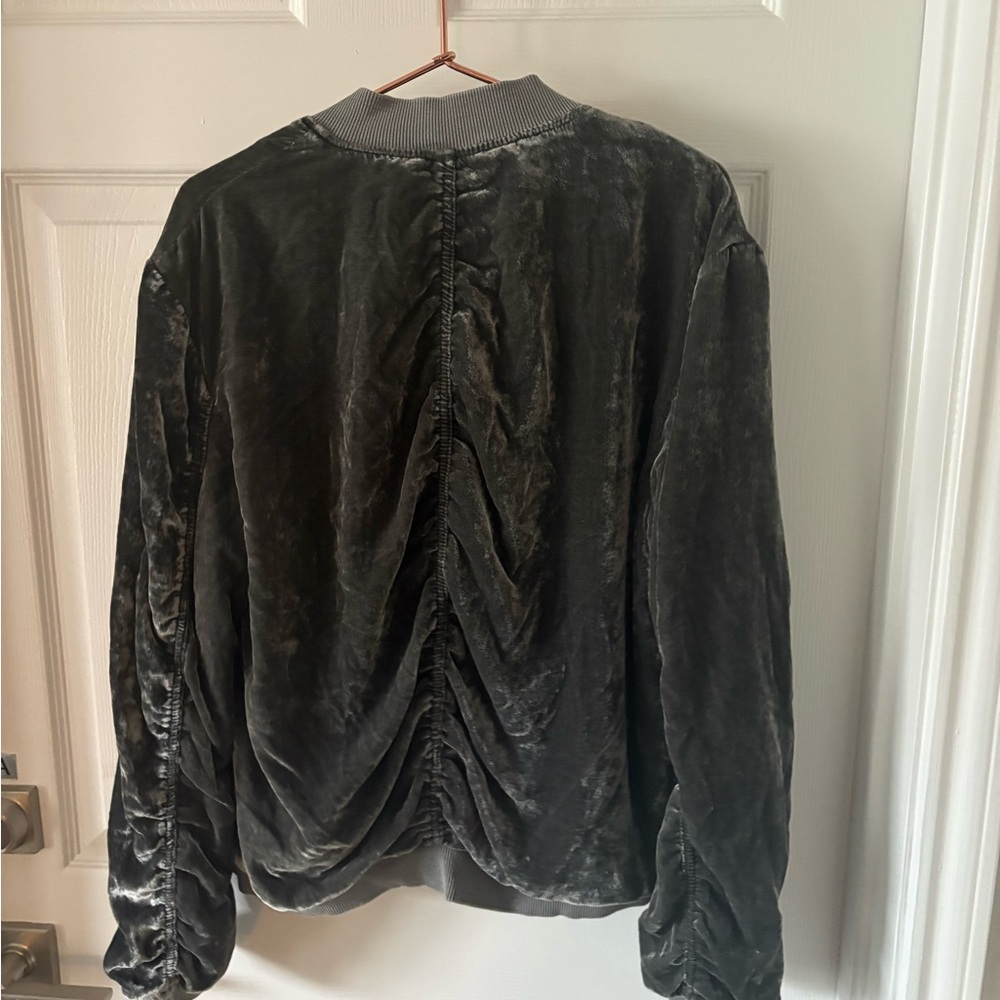 Free People ruched velvet bomber jacket Size M - Picture 4 of 7